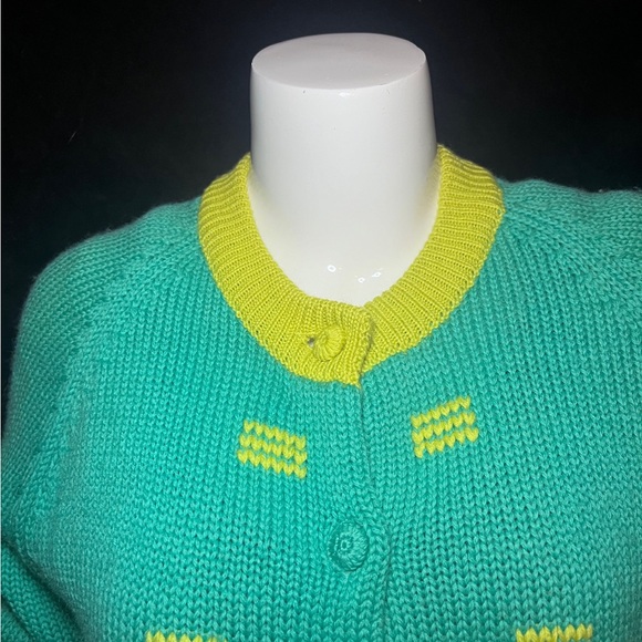 Vintage Donovan Galvani Cardigan sweater, size Medium, European size 38. Wool. - Picture 4 of 8